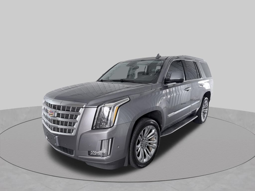 Used 2020 Cadillac Escalade Luxury w/ LPO, Radiant Package AWD/4WD image 3