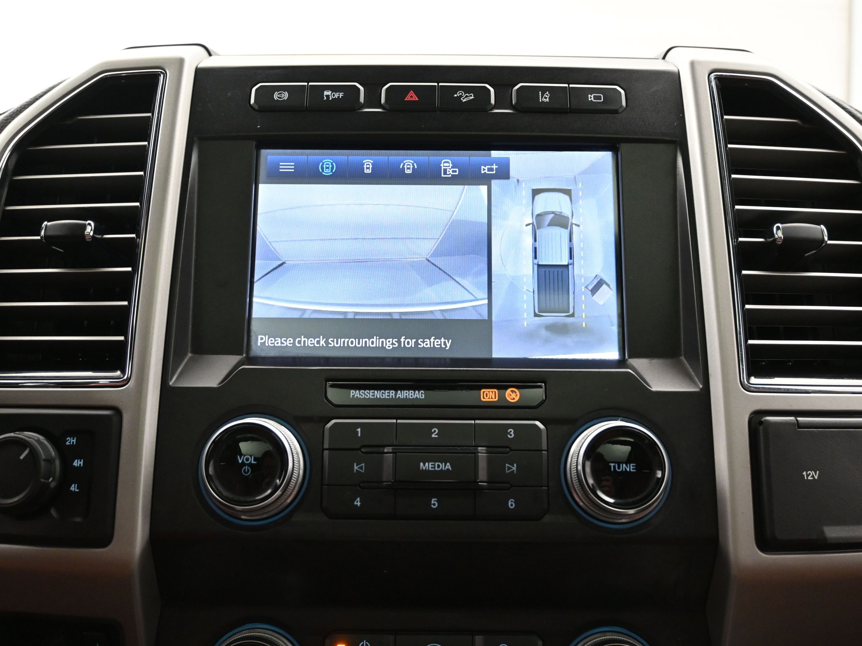 Used 2020 Ford F350 King Ranch w/ King Ranch Ultimate Package image 31