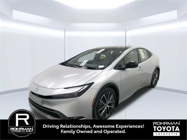 Used 2024 Toyota Prius XLE FWD image 1