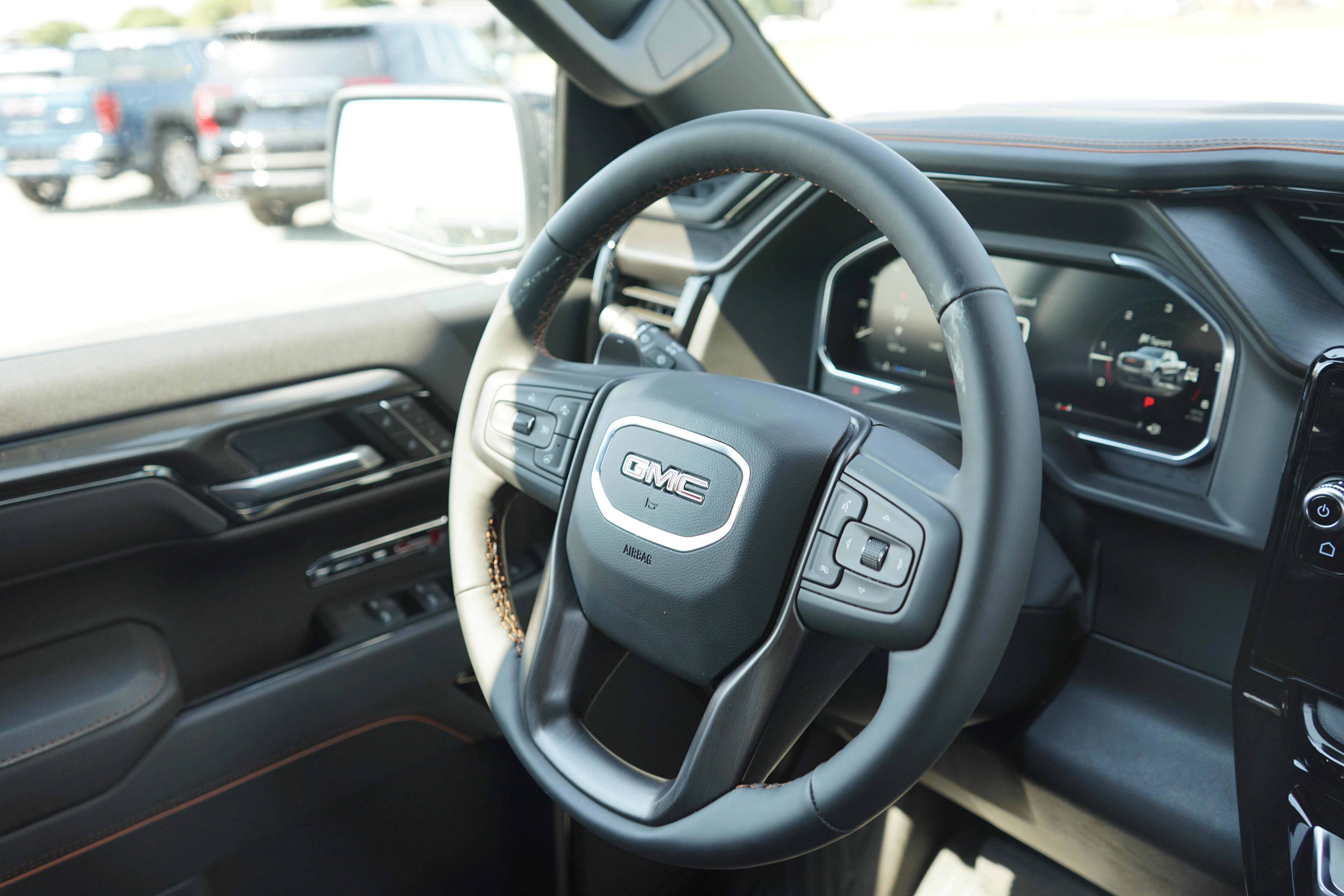New 2026 GMC Sierra 1500 AT4 w/ Technology Package image 25