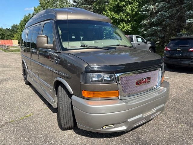 Used 2014 GMC Savana 1500 RWD image 2