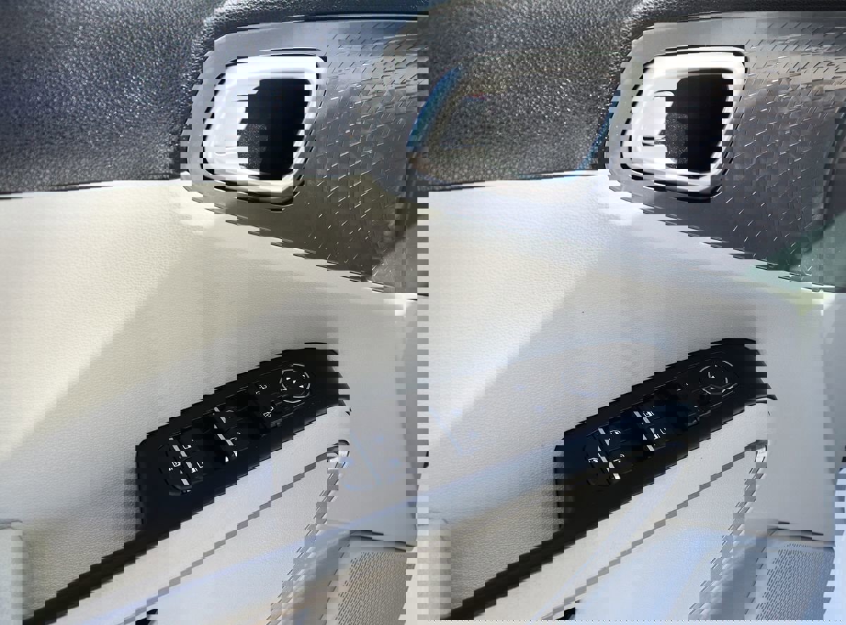 Used 2020 Kia Soul S FWD image 37