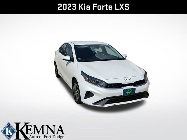 Used 2023 Kia Forte LXS image 5