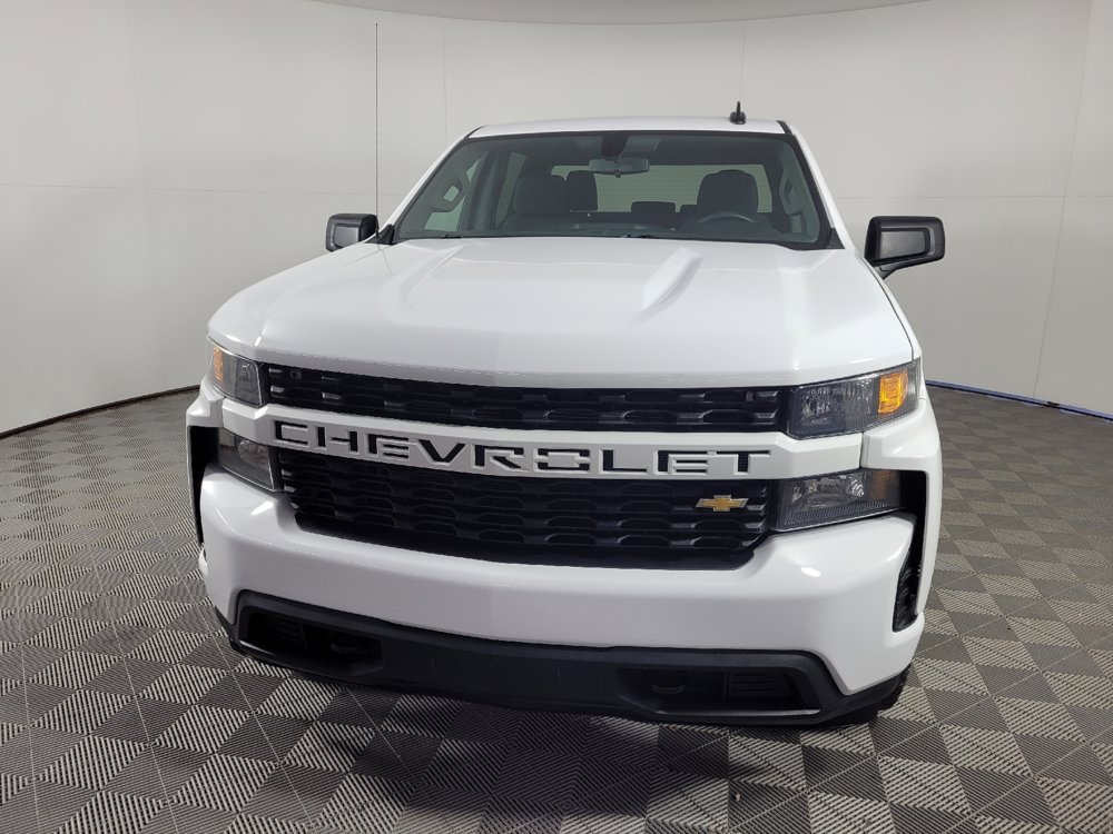 Used 2019 Chevrolet Silverado 1500 Custom w/ Custom Convenience Package RWD image 15