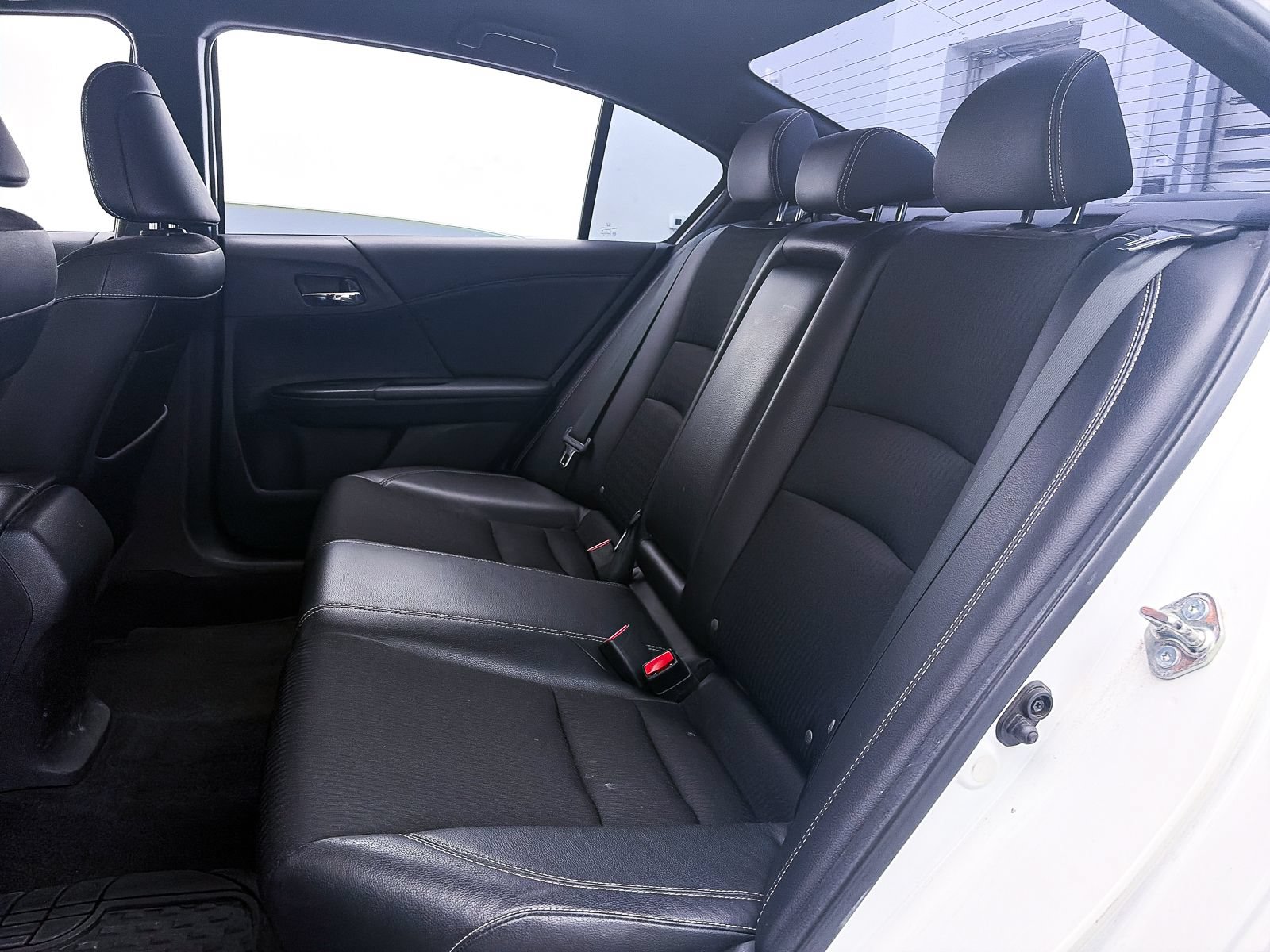Used 2016 Honda Accord Sport image 26