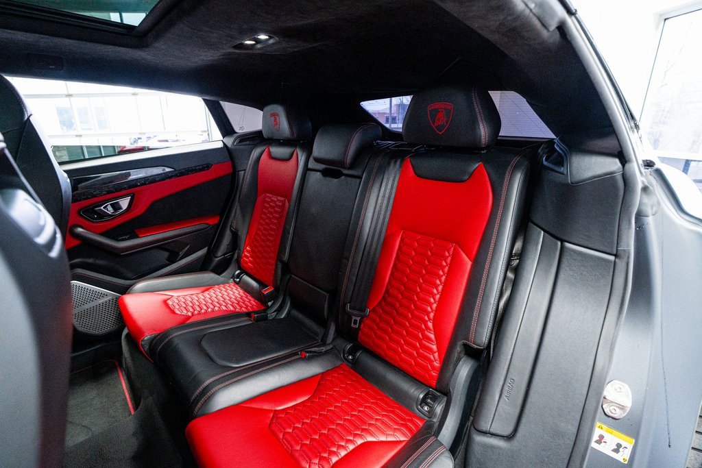 Used 2020 Lamborghini Urus image 67