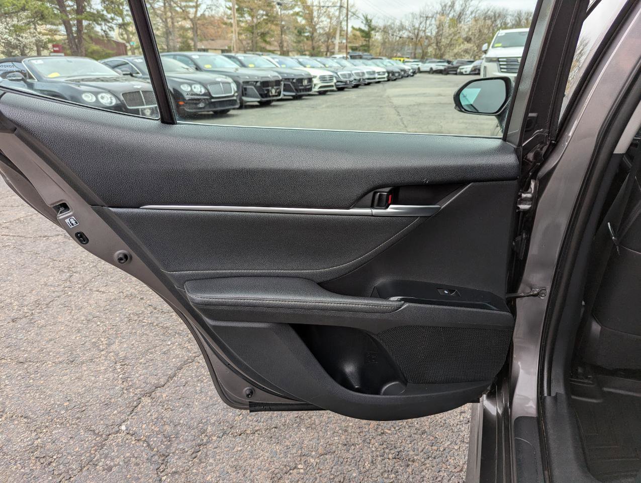 Used 2018 Toyota Camry XSE w/ Audio Package FWD image 37