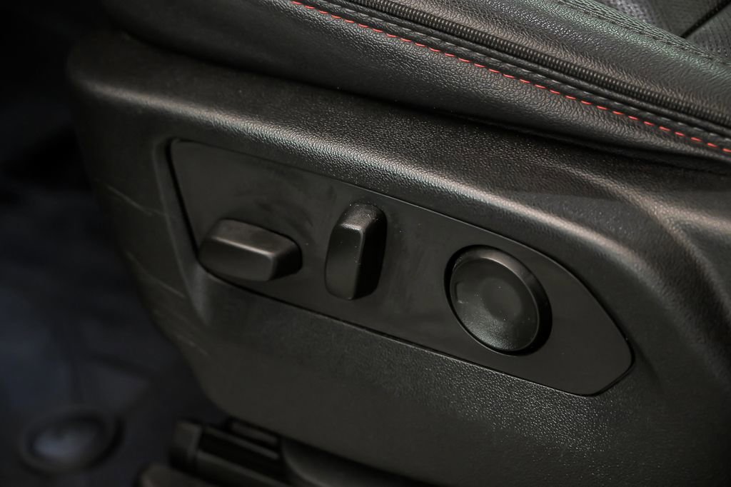 Used 2022 Chevrolet Tahoe RST w/ Sport Performance Package image 18