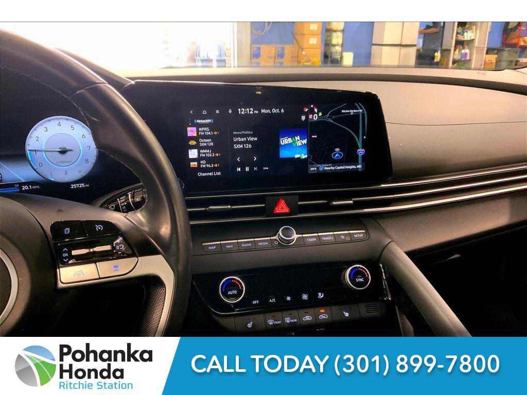 Used 2023 Hyundai Elantra SEL w/ Convenience Package image 5