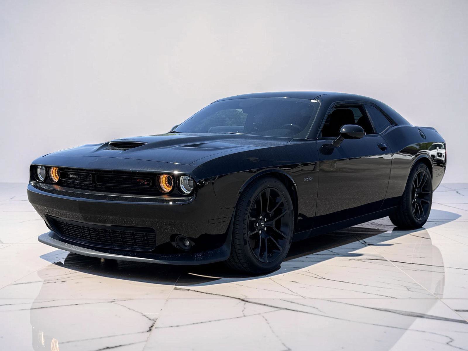 Used 2021 Dodge Challenger R/T Scat Pack RWD image 6