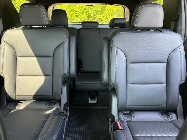 New 2026 Chevrolet Traverse LT w/ Midnight/Sport Edition AWD/4WD image 32