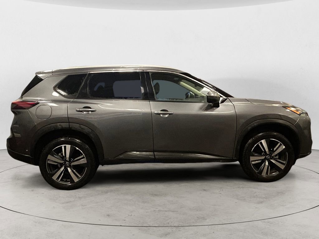 Used 2026 Nissan Rogue SL image 7