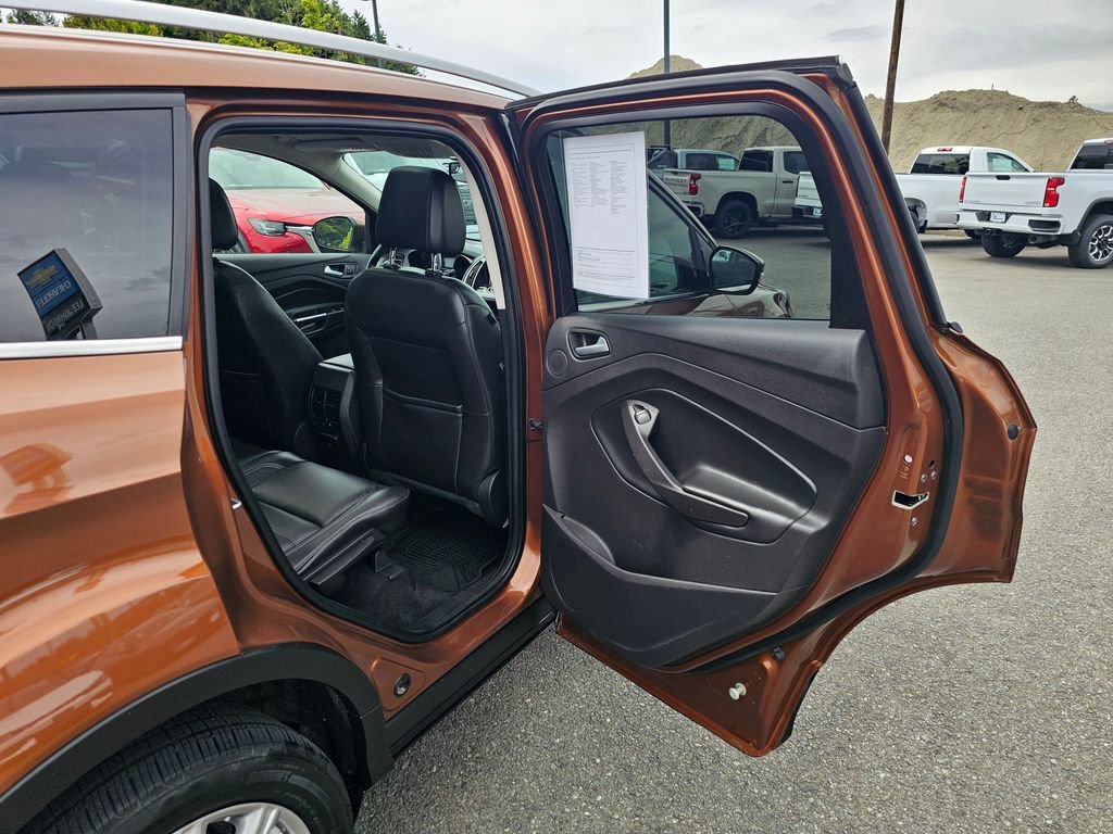 Used 2017 Ford Escape Titanium w/ Canadian Touring Package AWD/4WD image 27