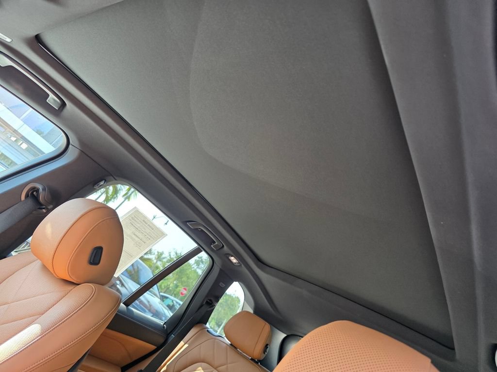 Certified 2025 BMW X5 sDrive40i w/ Premium Package RWD image 11