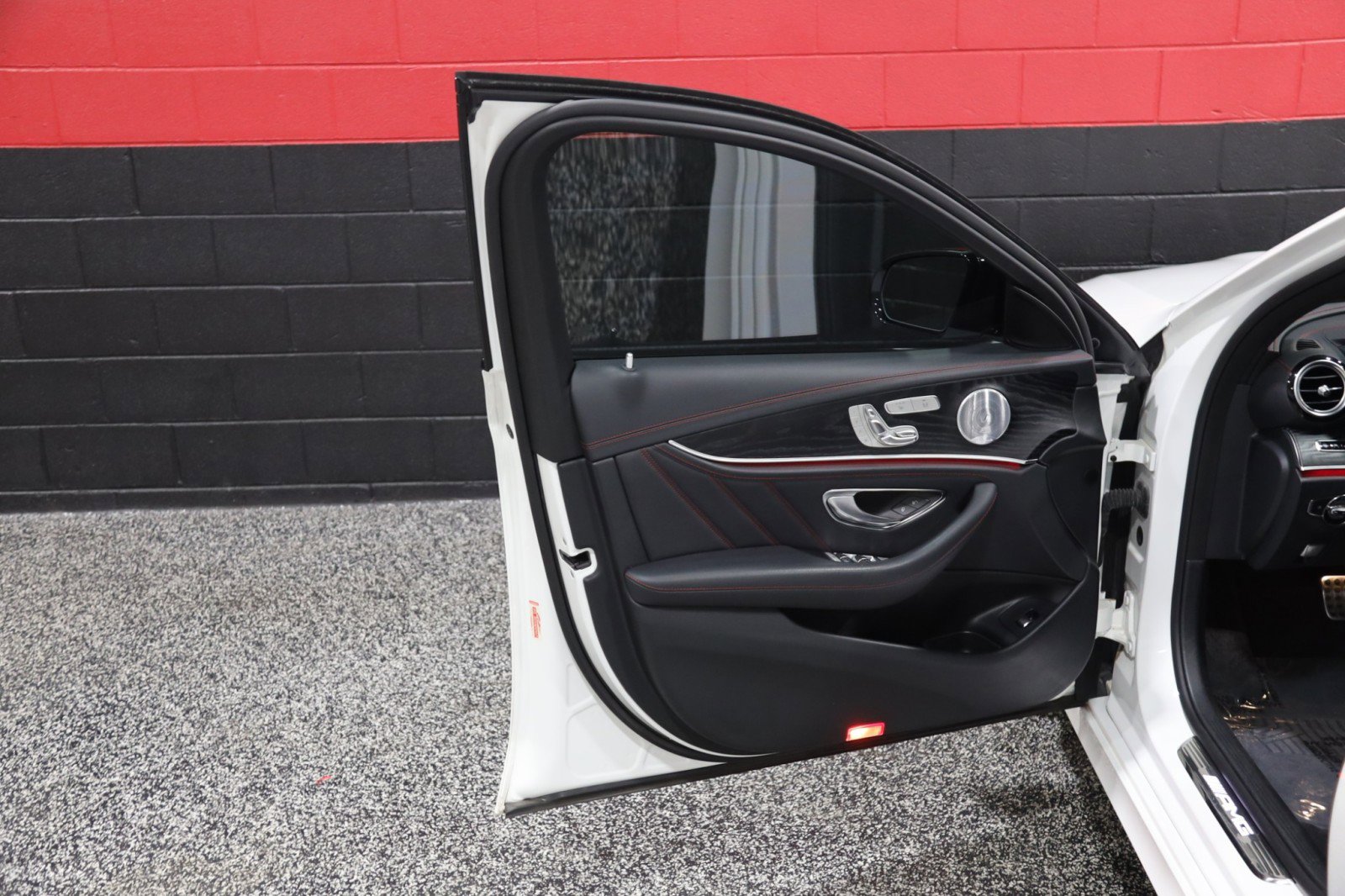 Used 2020 Mercedes-Benz E 53 AMG 4MATIC Sedan w/ Driver Assistance Package image 34