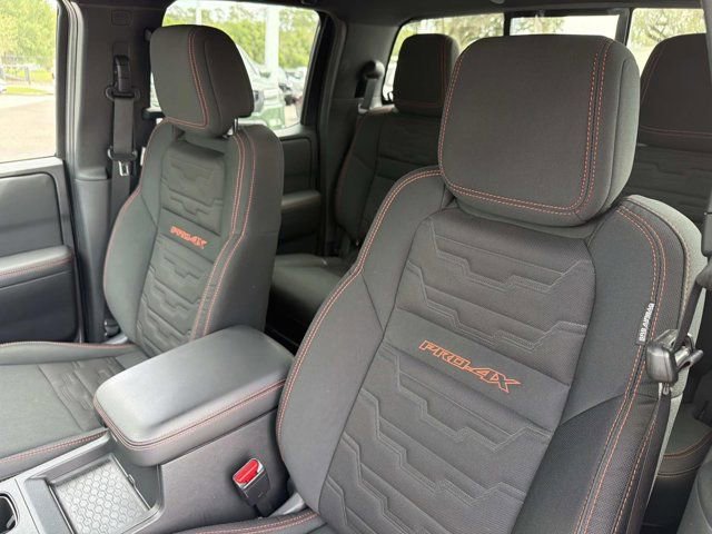 Used 2024 Nissan Frontier PRO-4X w/ Technology Package AWD/4WD image 11