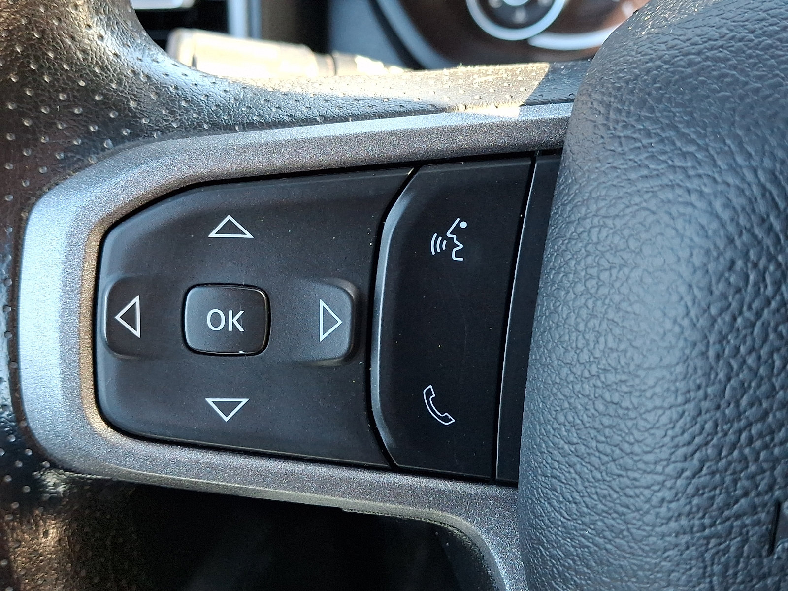 Used 2024 RAM 2500 Tradesman AWD/4WD image 20