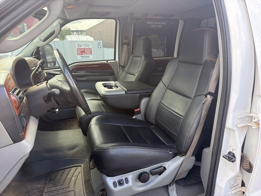 Used 2006 Ford F250 Lariat image 12