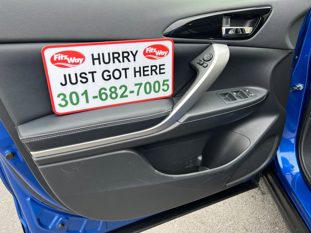 Used 2024 Mitsubishi Eclipse Cross SE image 17