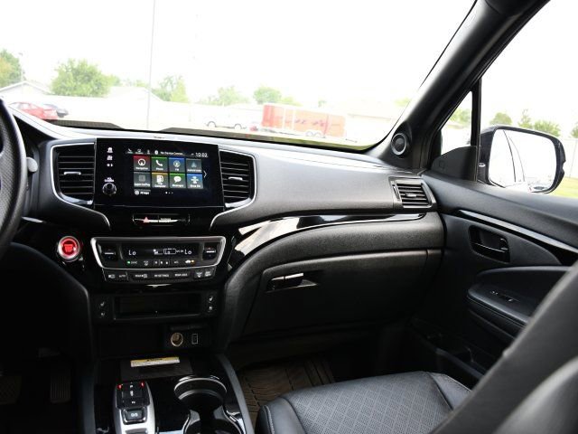 Used 2023 Honda Passport Elite image 21