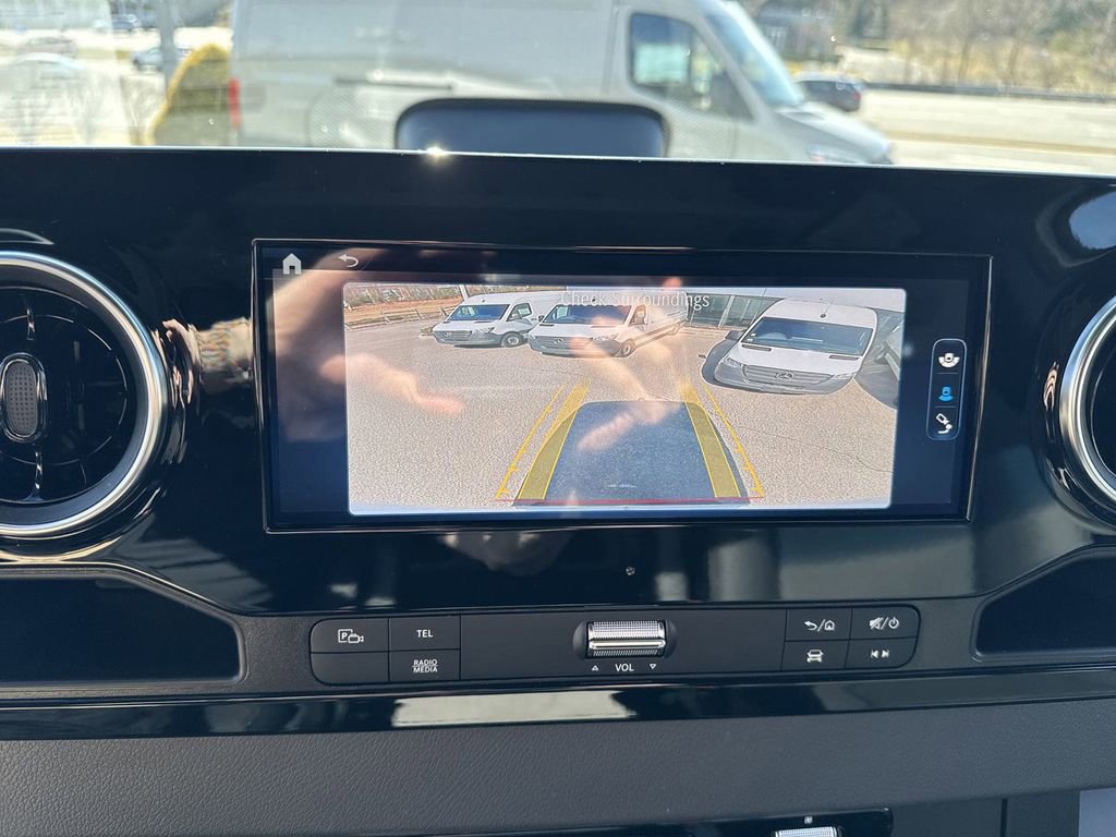 New 2025 Mercedes-Benz Sprinter 2500 image 24