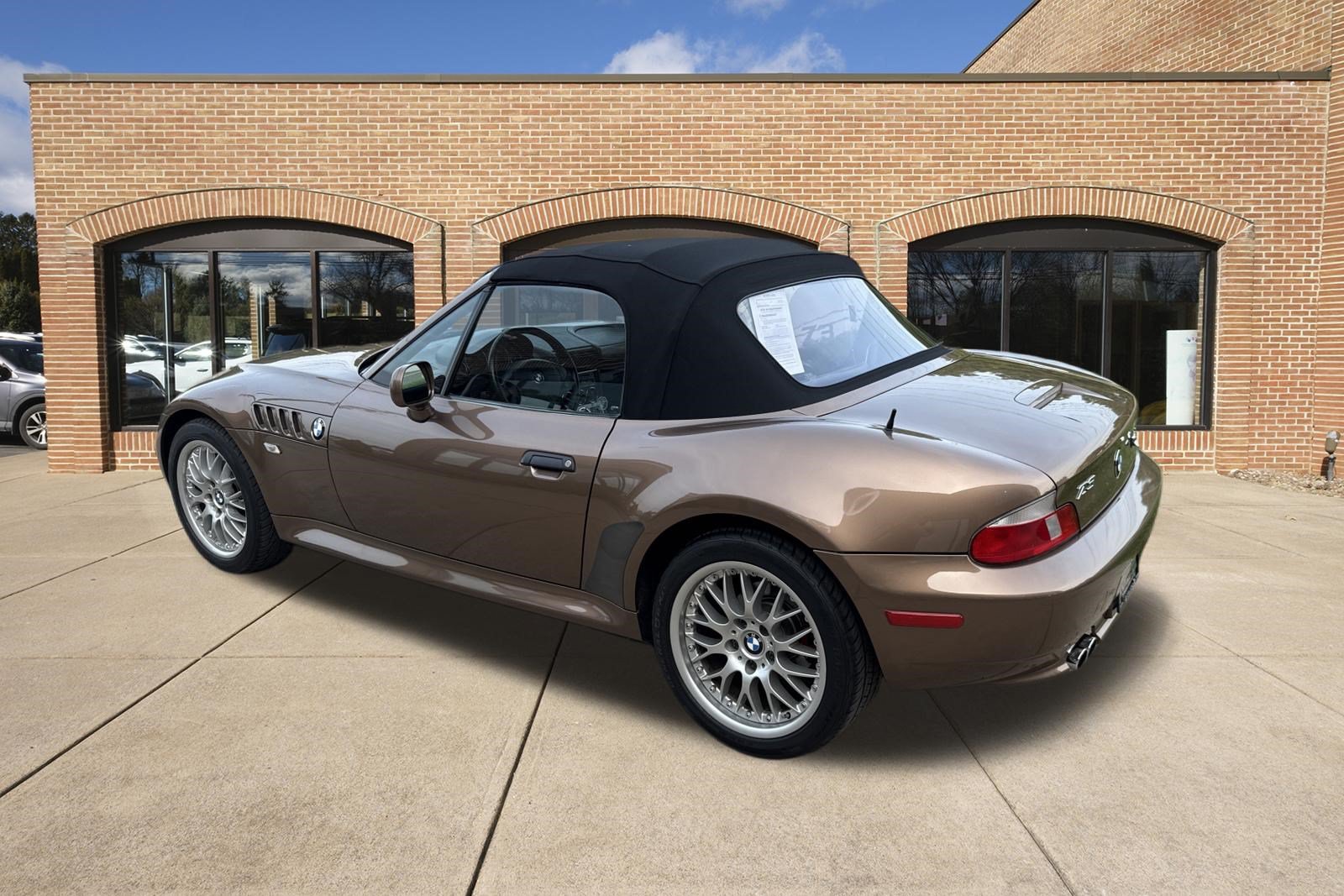 Used 2001 BMW Z3 3.0i RWD image 6
