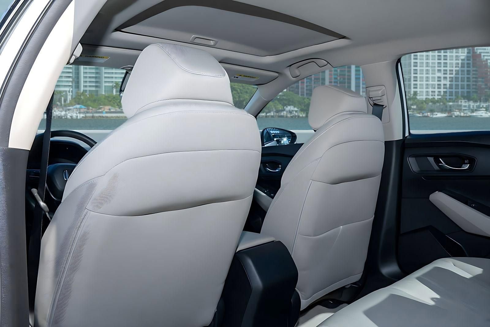 Certified 2023 Honda Accord EX image 19