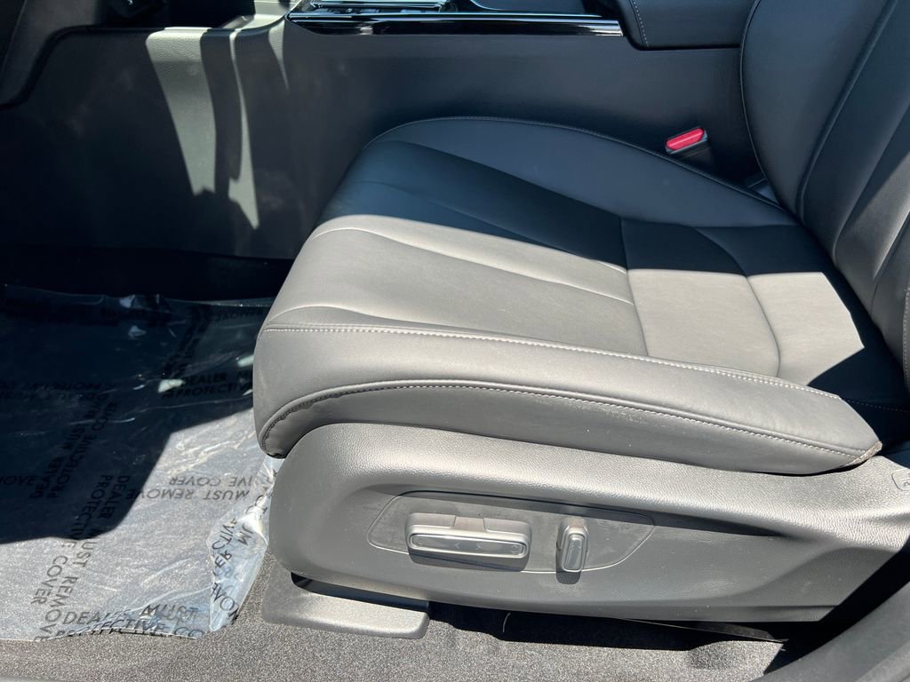 Certified 2025 Acura ADX AWD image 14