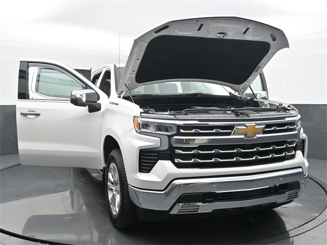 Used 2025 Chevrolet Silverado 1500 LTZ image 54