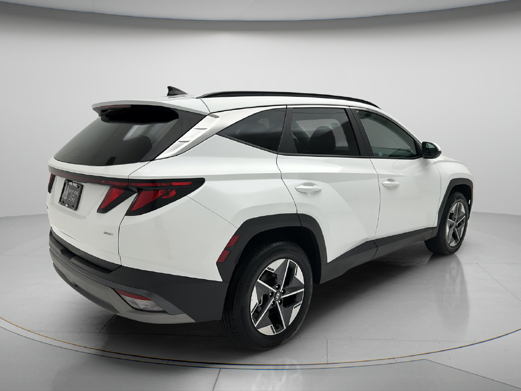 Used 2025 Hyundai Tucson SEL AWD/4WD image 5