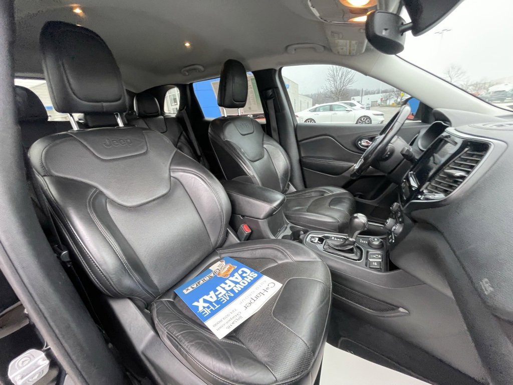 Used 2020 Jeep Cherokee Limited image 12