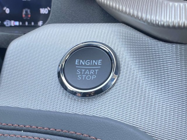 New 2026 Ford Explorer Active RWD image 10