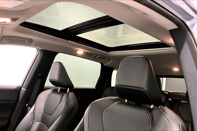 Used 2023 INFINITI QX60 Luxe image 39