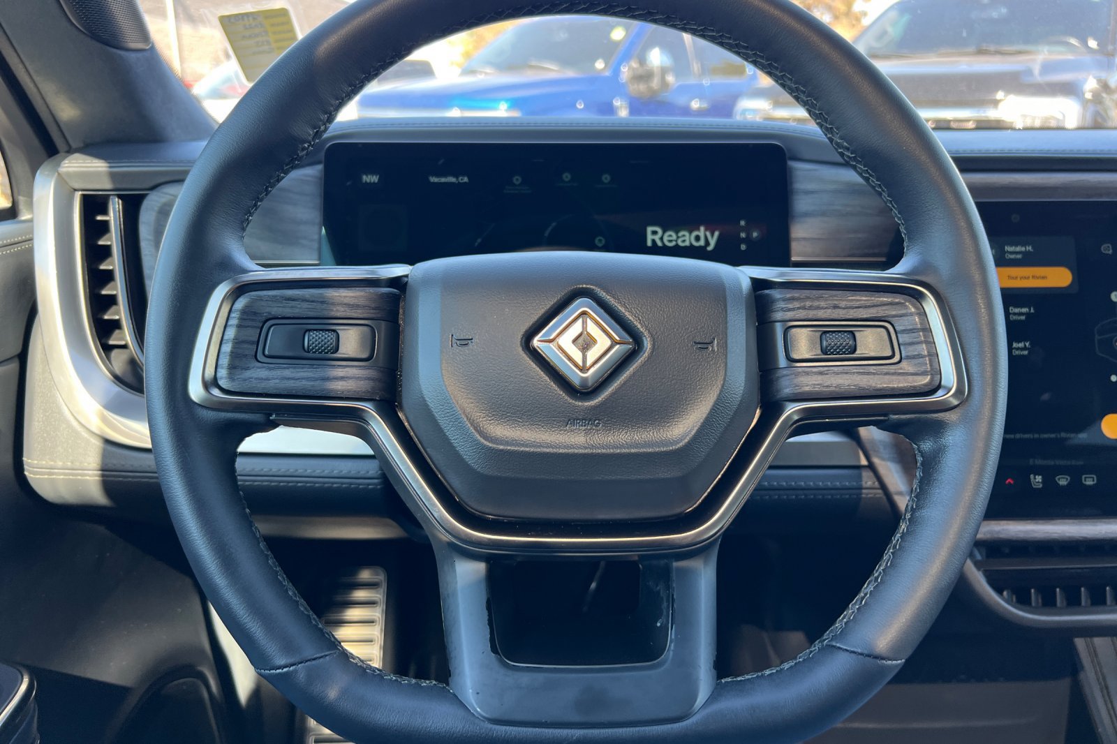 Used 2022 Rivian R1S Launch Edition Quad AWD/4WD image 24