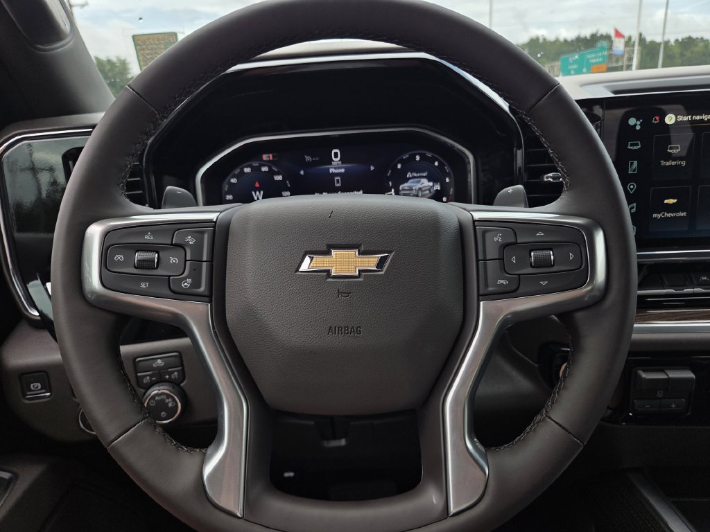 New 2026 Chevrolet Silverado 1500 LT w/ Leather Package AWD/4WD image 26