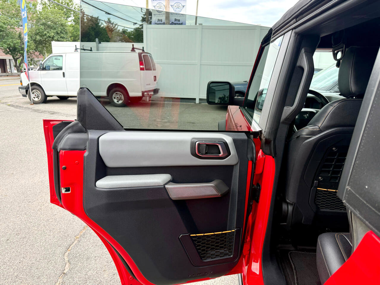 Used 2022 Ford Bronco Badlands image 18