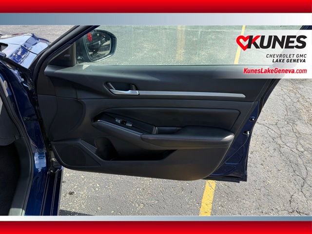 Used 2024 Nissan Altima 2.5 SR image 22