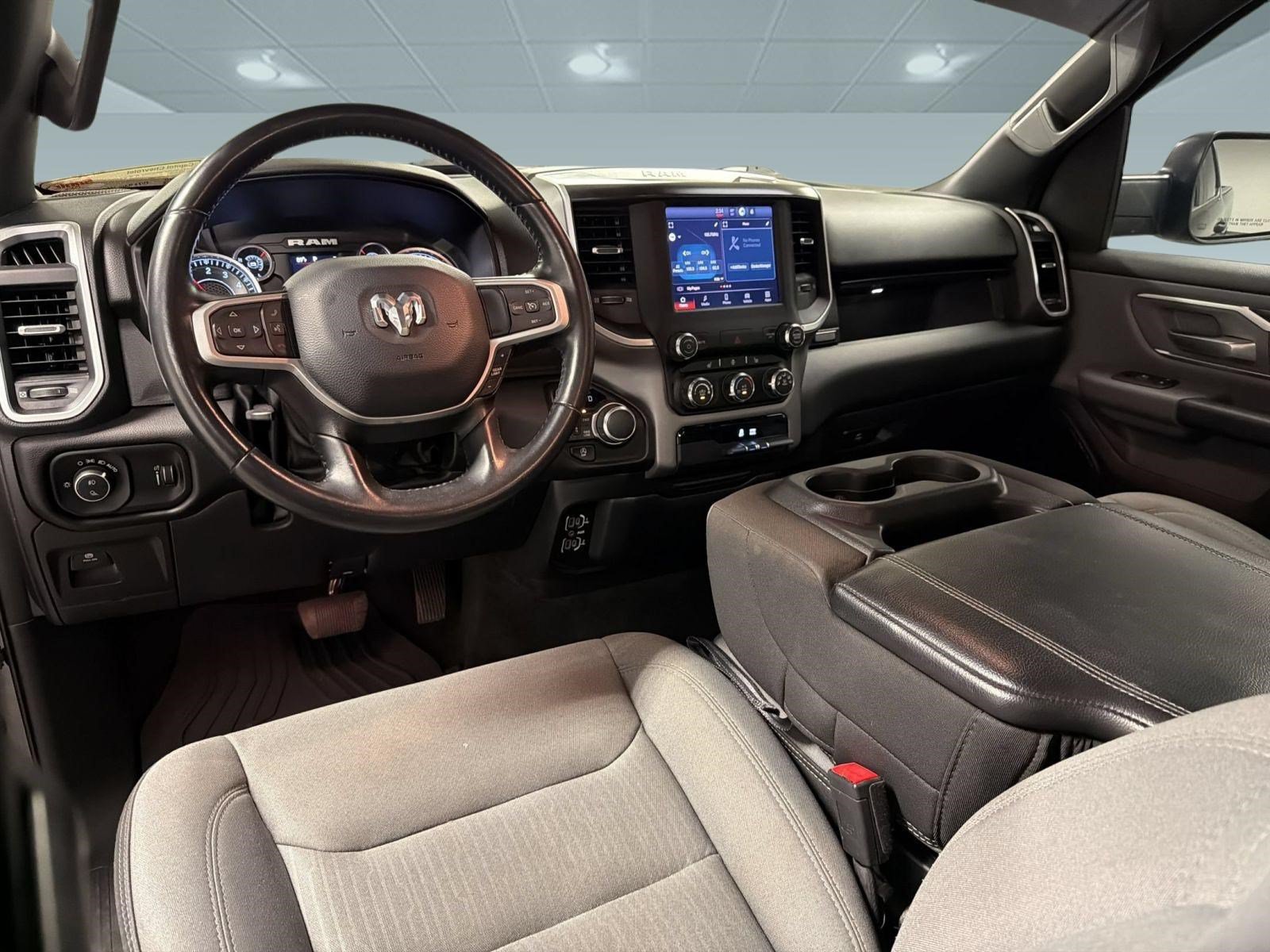Used 2023 RAM 1500 Big Horn AWD/4WD image 29