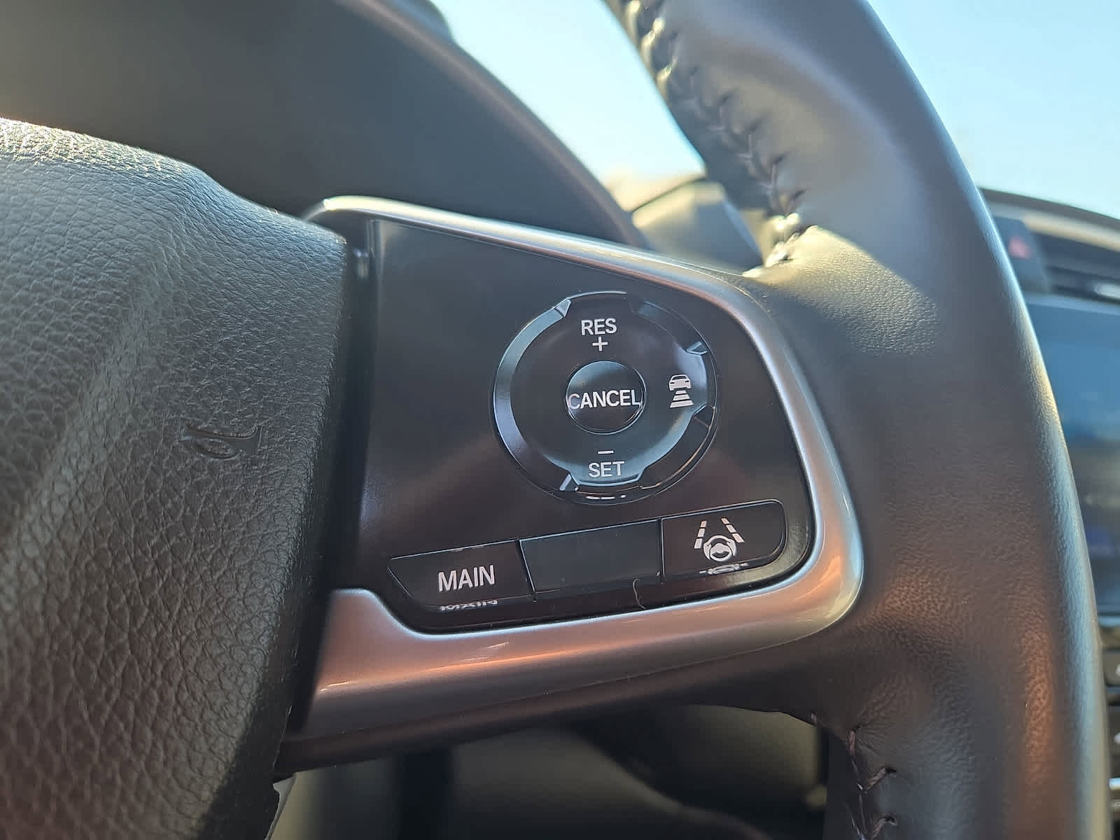 Used 2020 Honda CR-V EX-L image 24