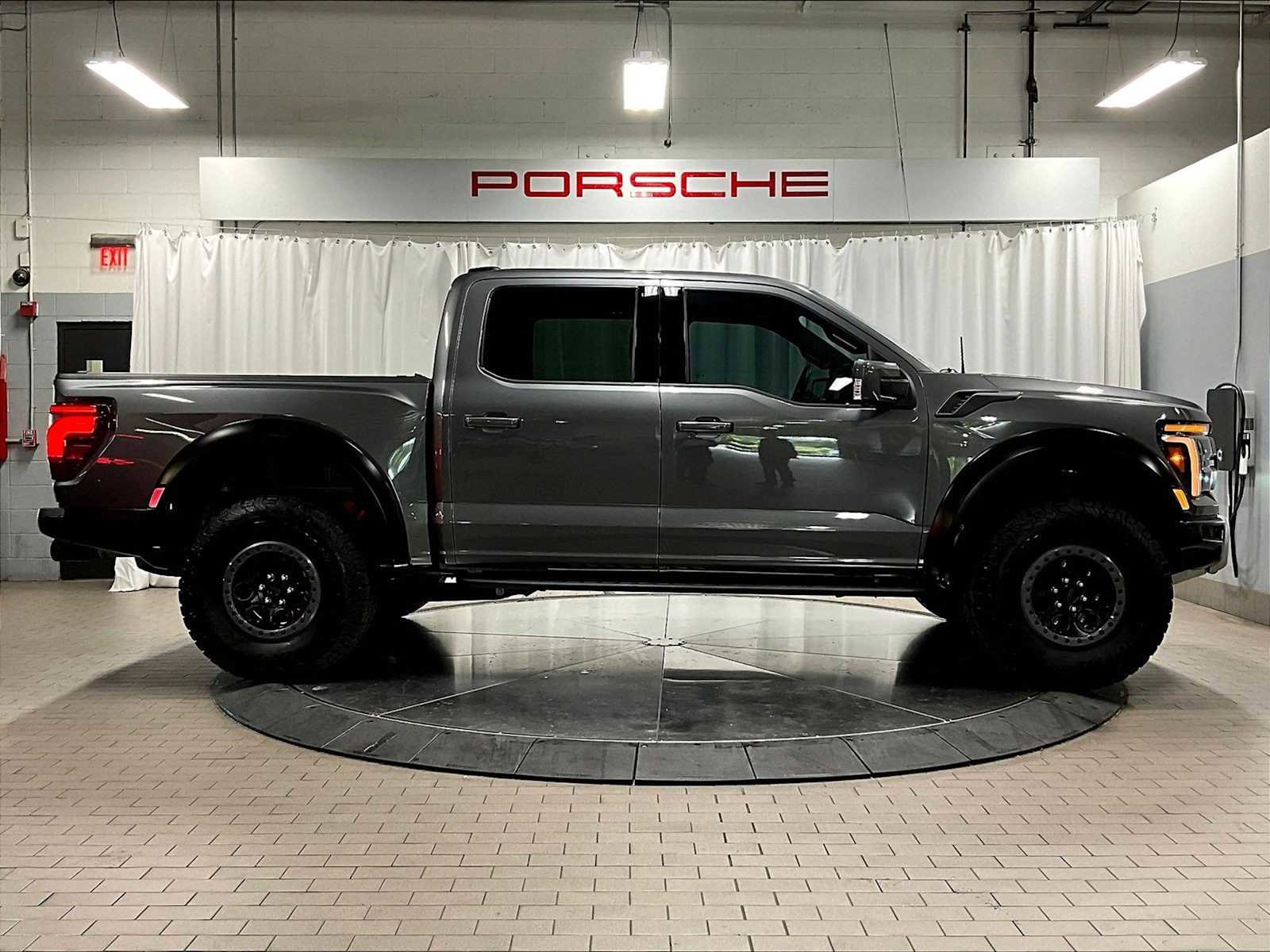 Used 2025 Ford F150 Raptor image 10