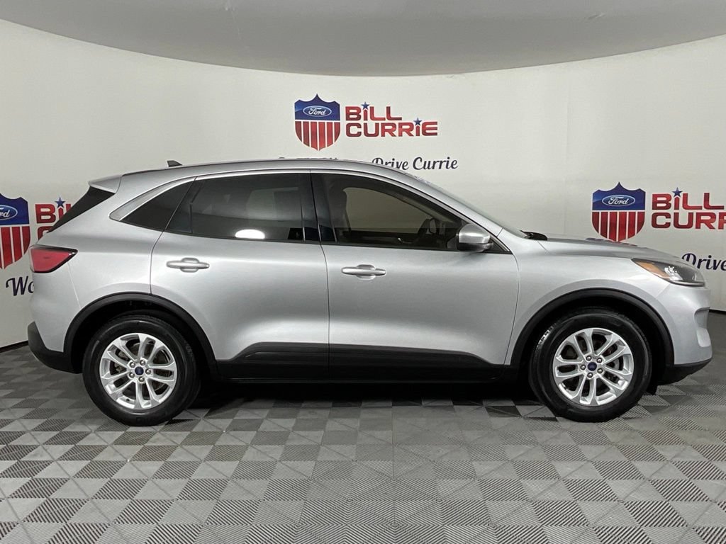 Used 2020 Ford Escape SE FWD image 2