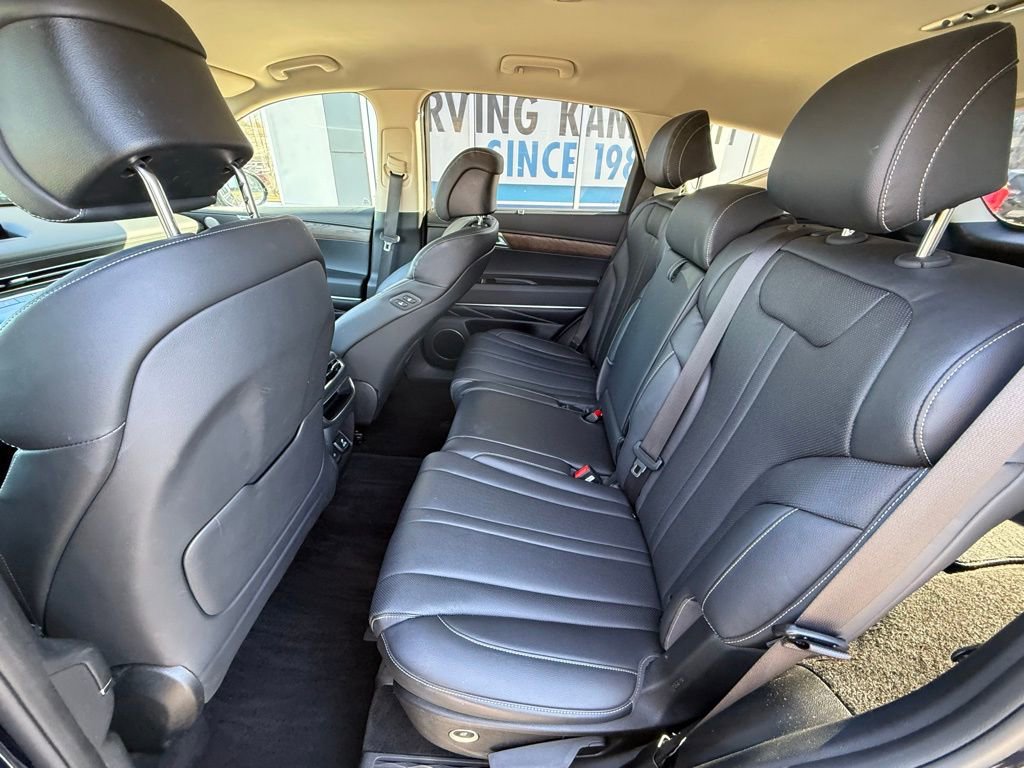 Used 2024 Genesis GV80 2.5T image 28