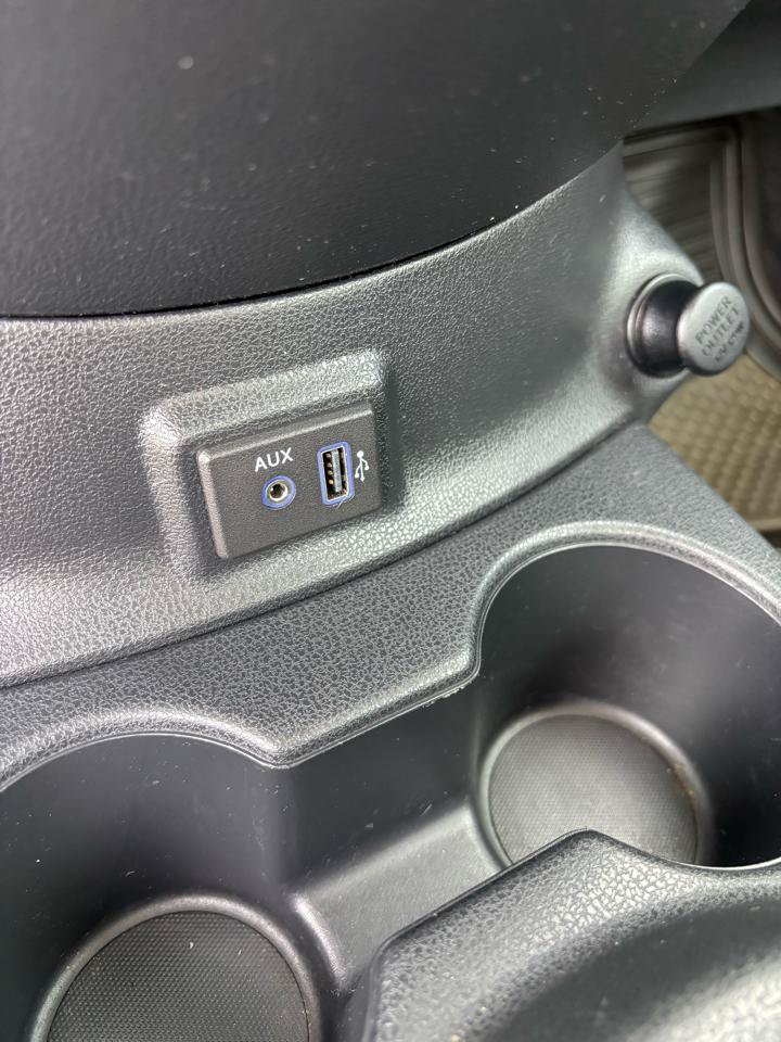 Used 2019 Nissan Versa S FWD image 16