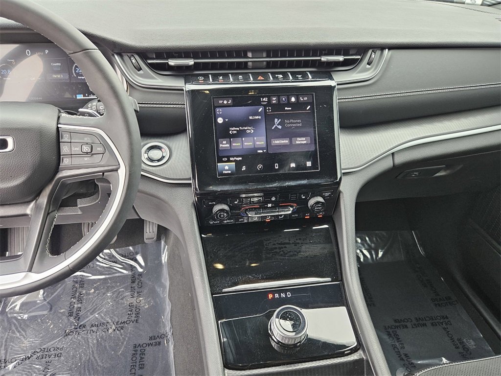 Used 2024 Jeep Grand Cherokee Altitude image 22