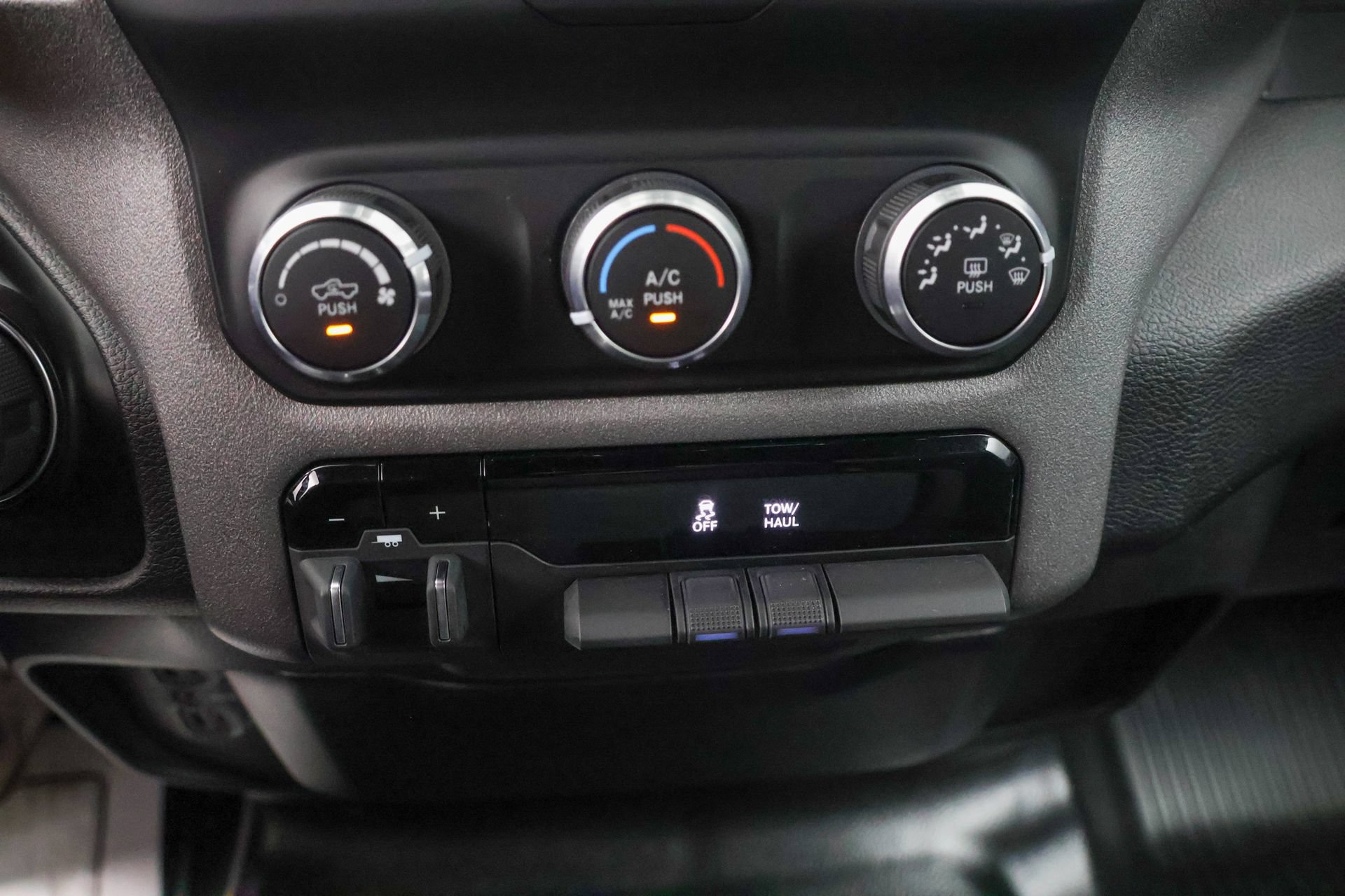 Used 2023 RAM 1500 Tradesman w/ Tradesman Group AWD/4WD image 10