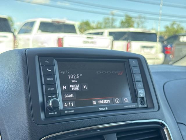 Used 2019 Dodge Grand Caravan SE w/ UConnect Hands-Free Group FWD image 16