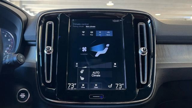 Used 2019 Volvo XC40 T5 Inscription image 41