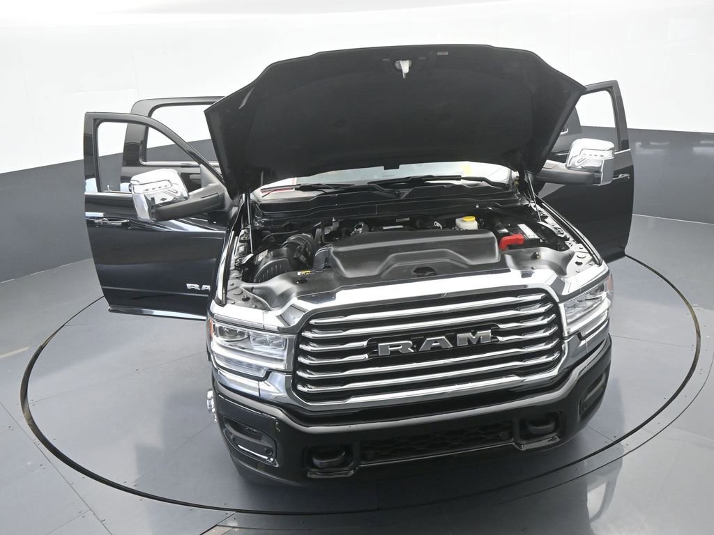 Used 2023 RAM 3500 Limited image 35