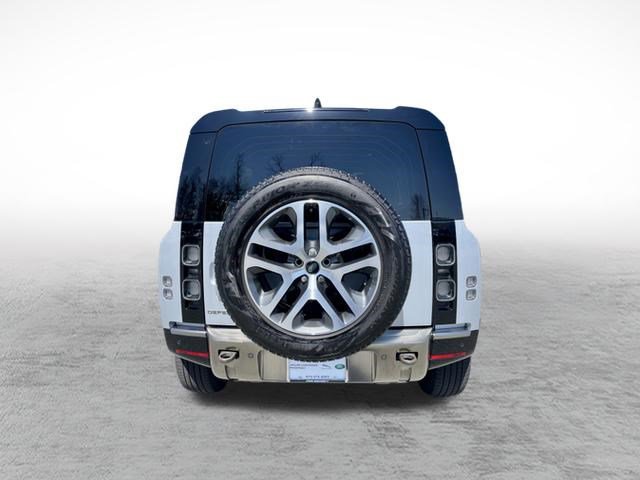 Certified 2024 Land Rover Defender 110 X image 6