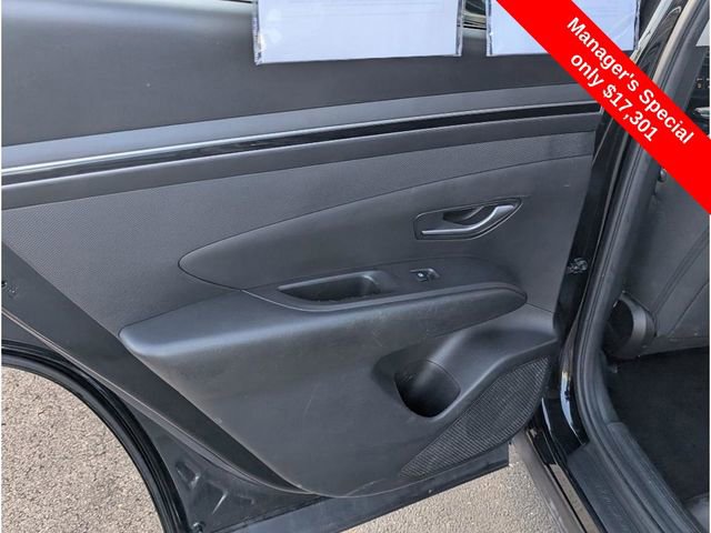 Used 2022 Hyundai Tucson SEL w/ Cargo Package image 11